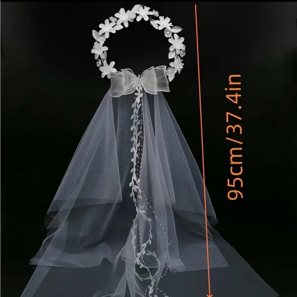 Brand New Romantic Bridal Veil with Faux Pearls,Flowers, Lace & Bow Accents